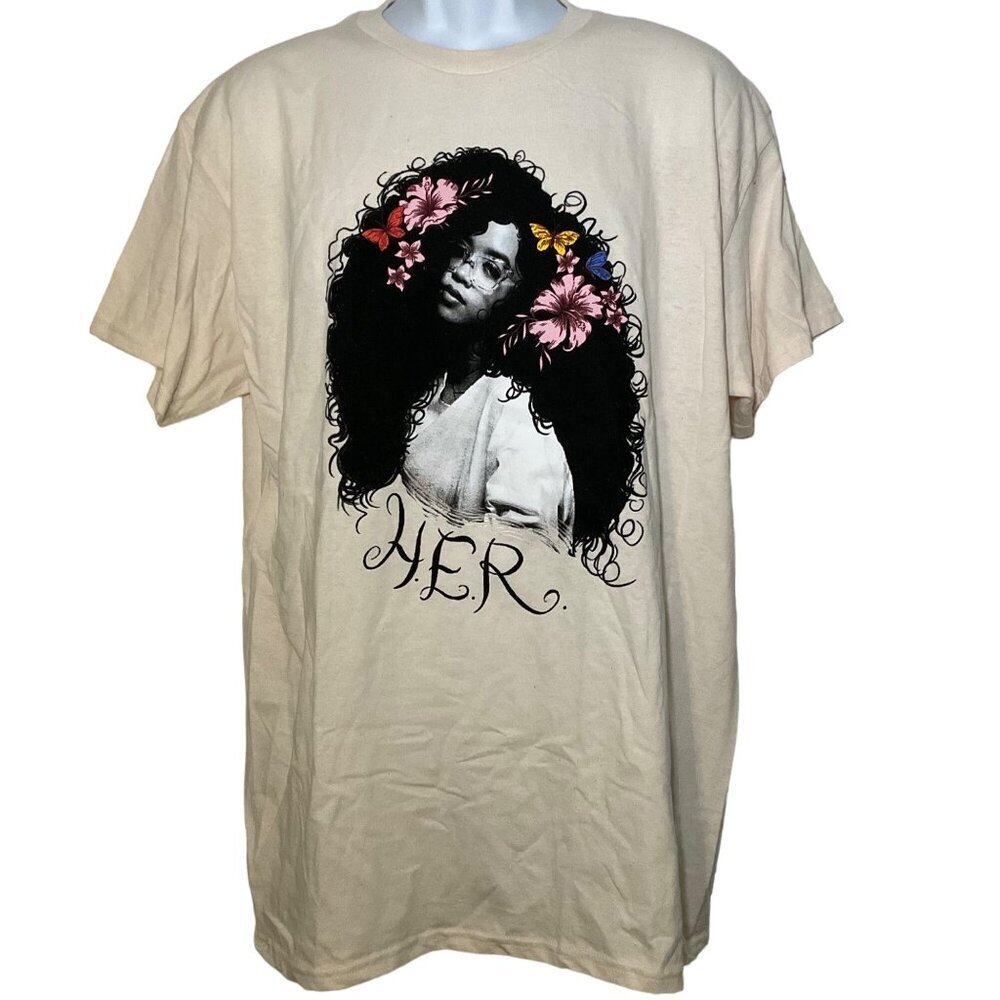 H.E.R. Graphic T-Shirt Large Beige Cotton license graphic unisex top shortsleeve